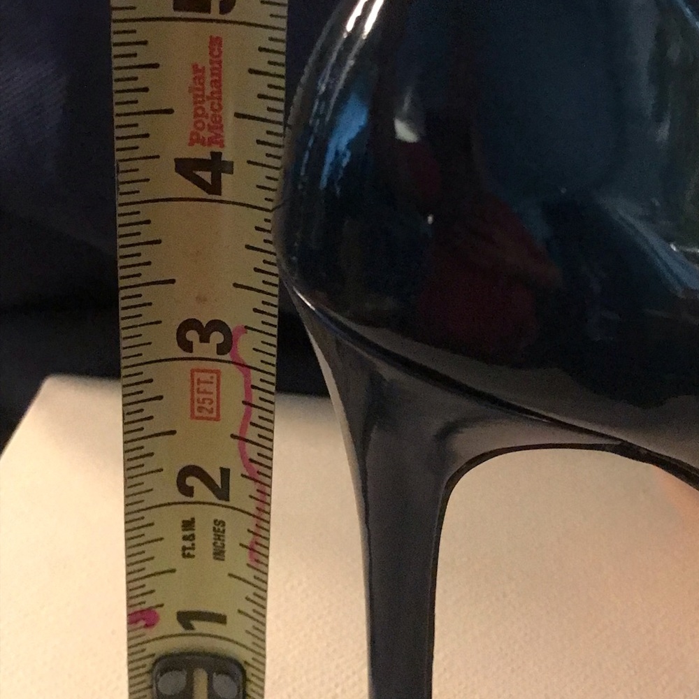 Neiman Marcus navy pointed toe 4” heels - Picture 5 of 5